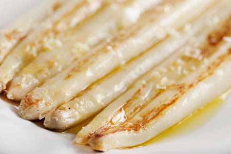 Espárragos a la plancha